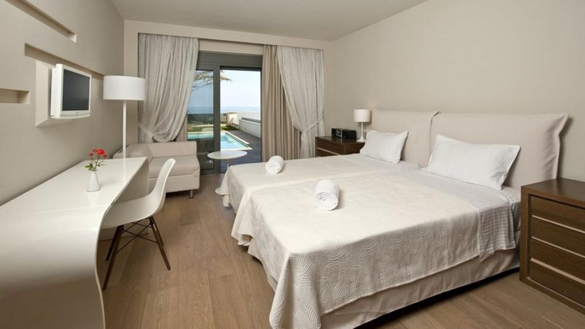 SENTIDO AEGEAN PEARL