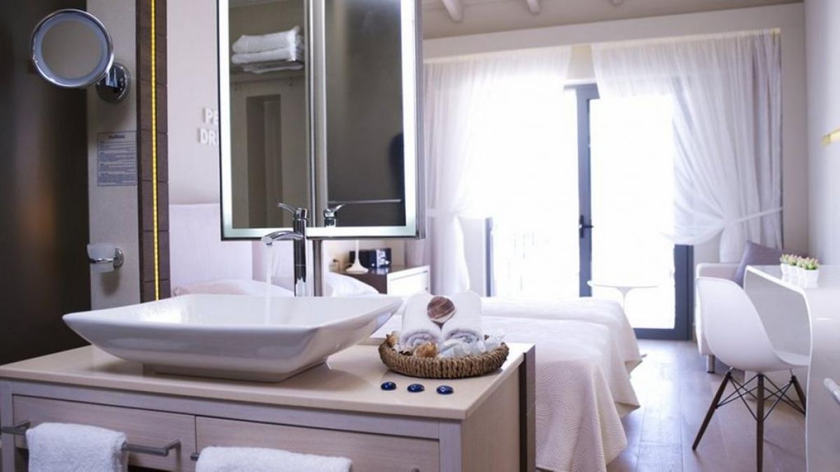SENTIDO AEGEAN PEARL