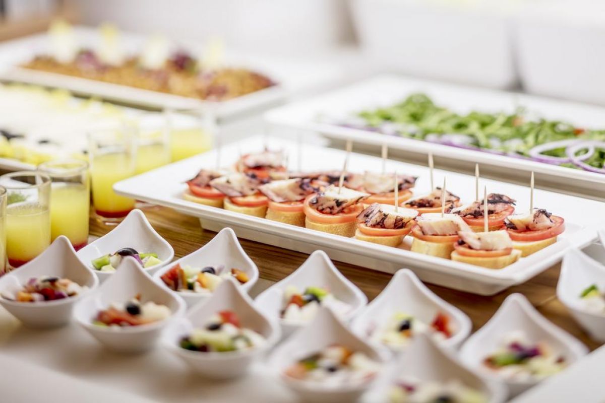 Aqua Montagut Suites