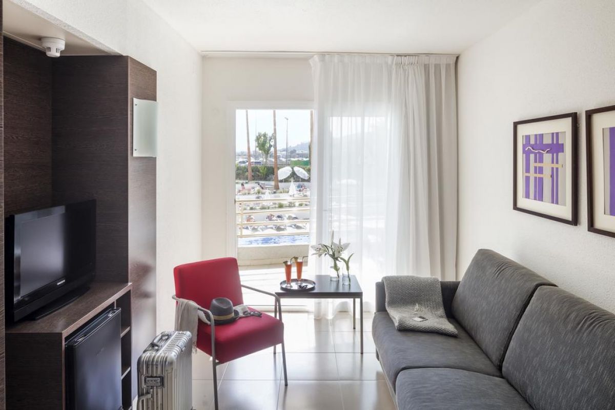 AQUA ONABRAVA & SPA