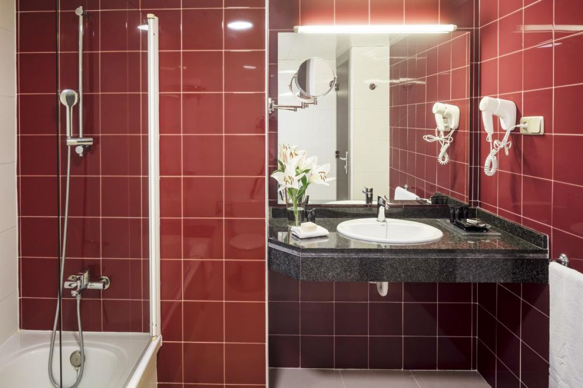 AQUA ONABRAVA & SPA