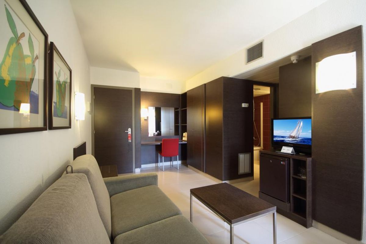 AQUA ONABRAVA & SPA