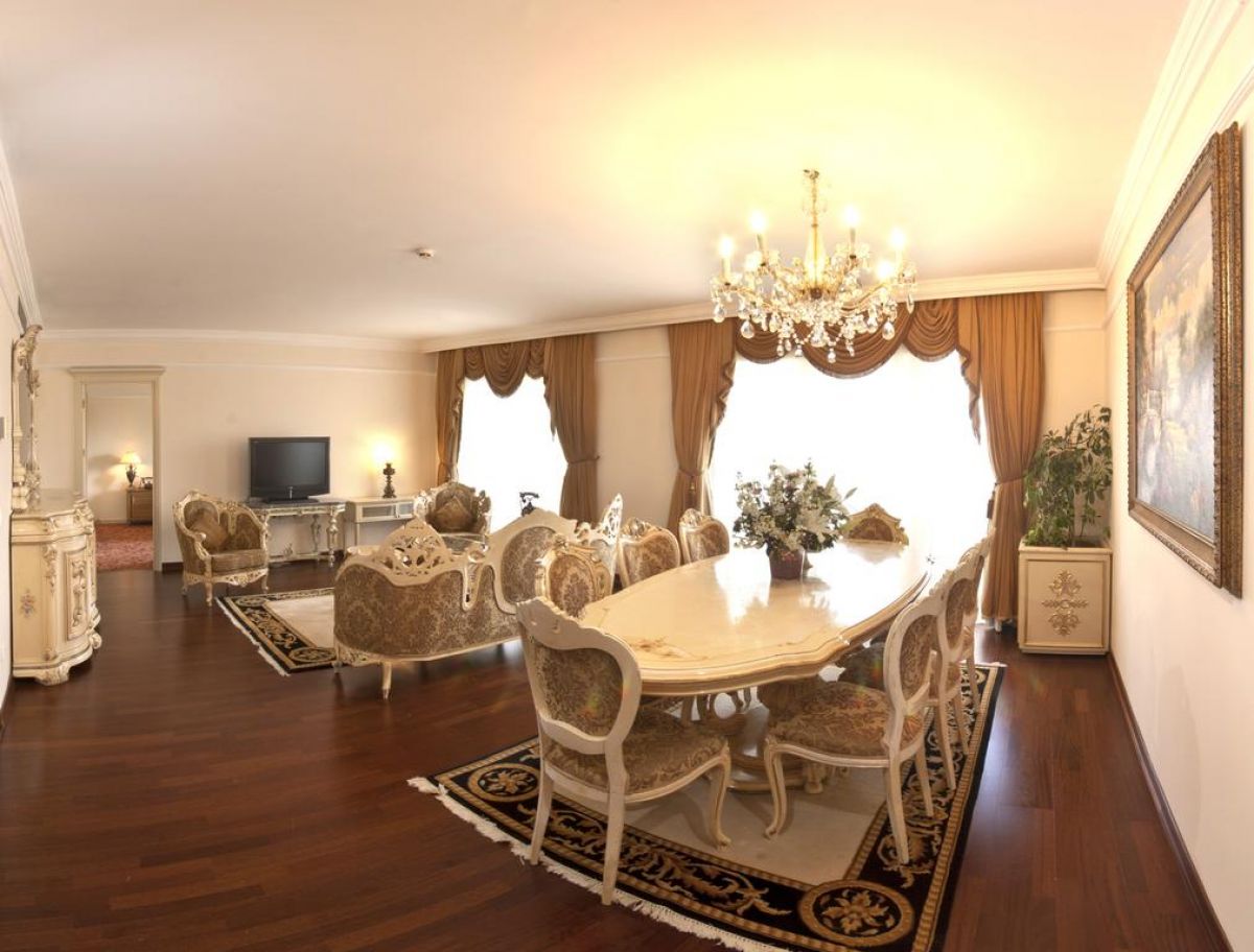 ASTERIA KREMLIN PALACE