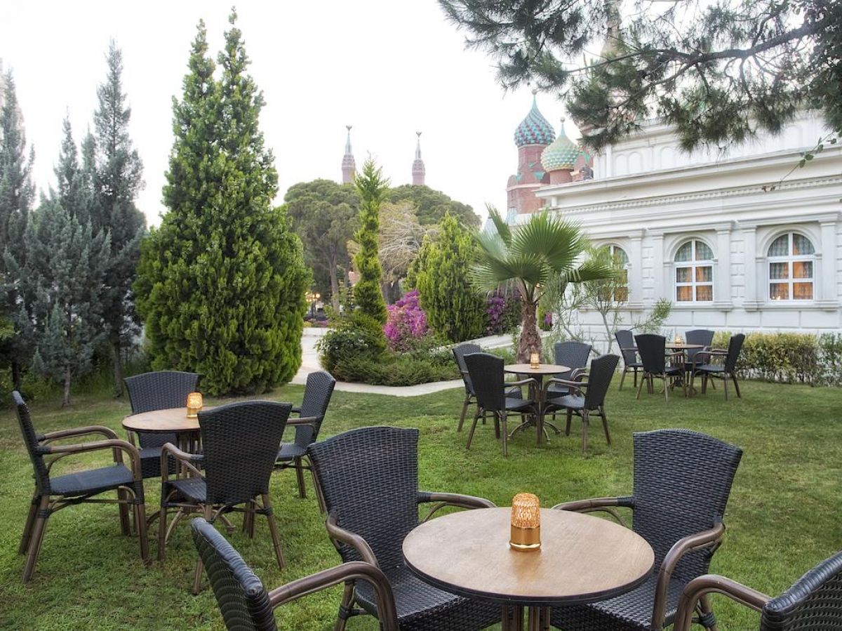 ASTERIA KREMLIN PALACE