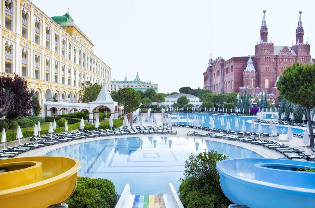 ASTERIA KREMLIN PALACE