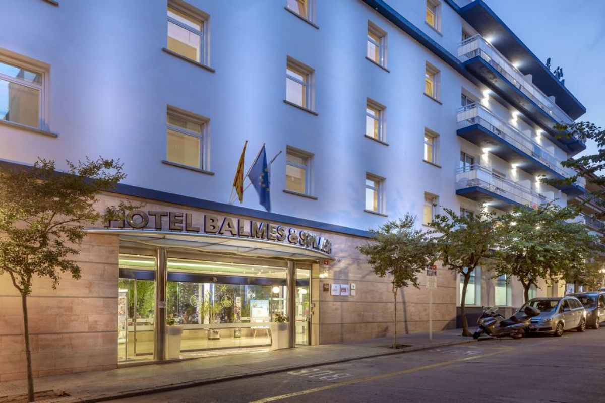 GHT Balmes Hotel, Aparthotel & Splash