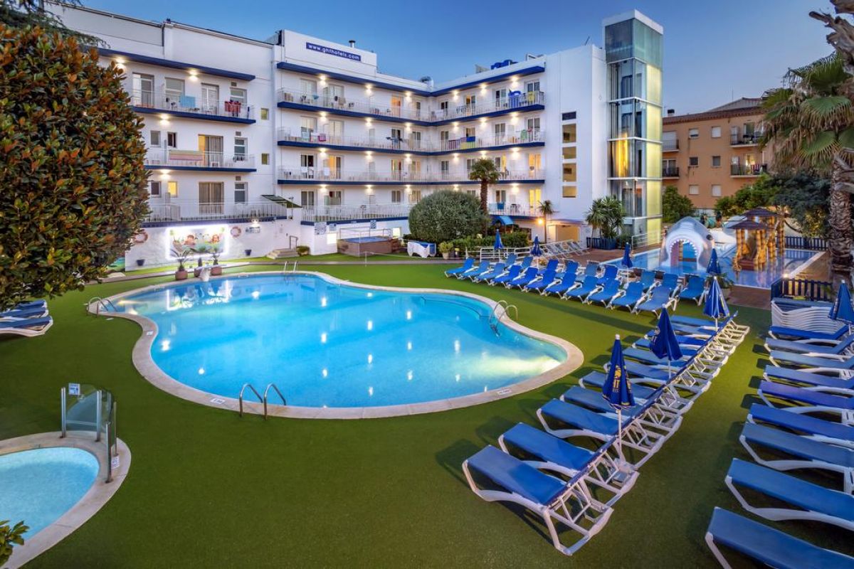 GHT Balmes Hotel, Aparthotel & Splash