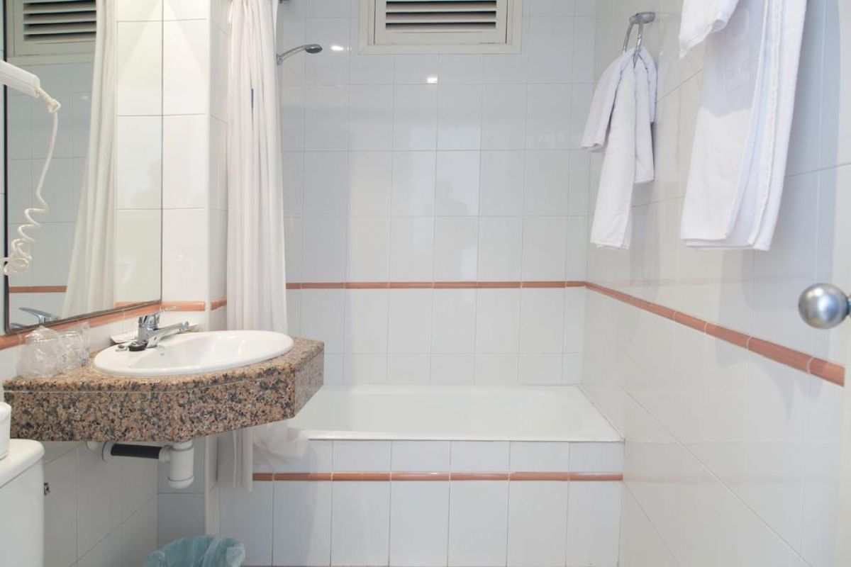 GHT Balmes Hotel, Aparthotel & Splash