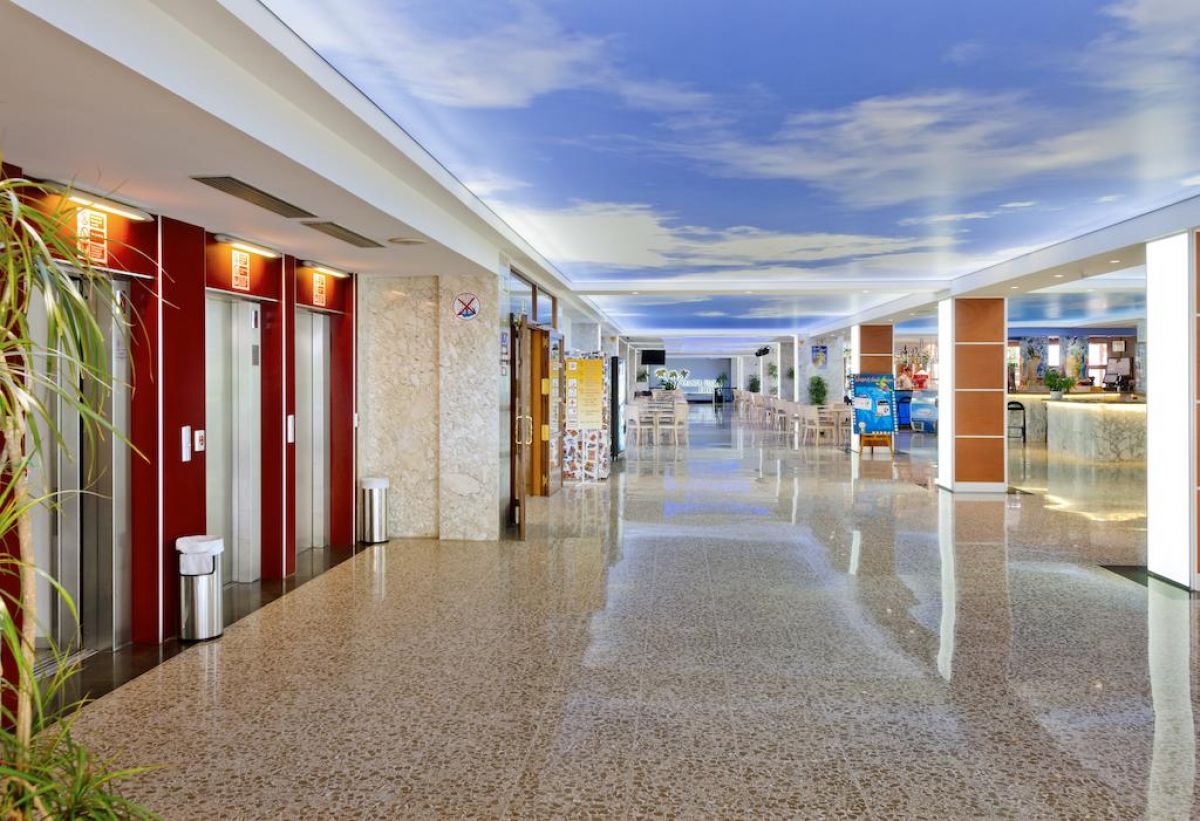 Ght Oasis Park & Spa