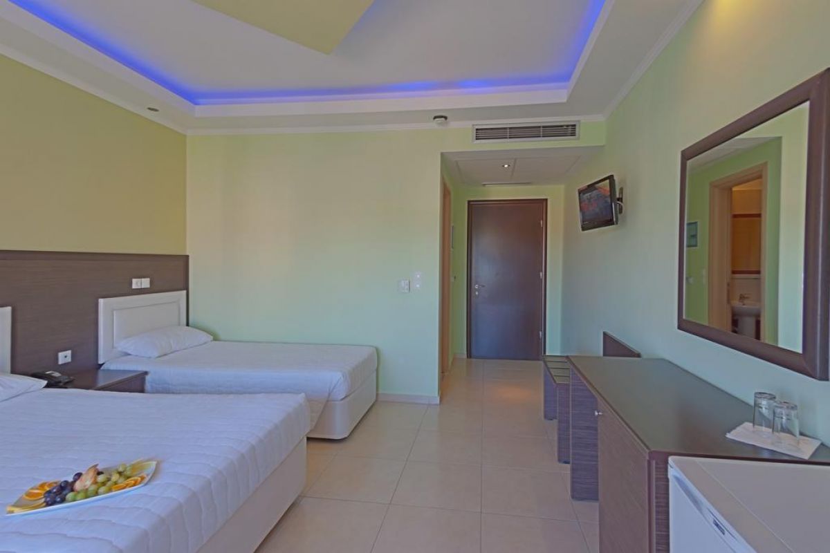 Grand Platon Hotel