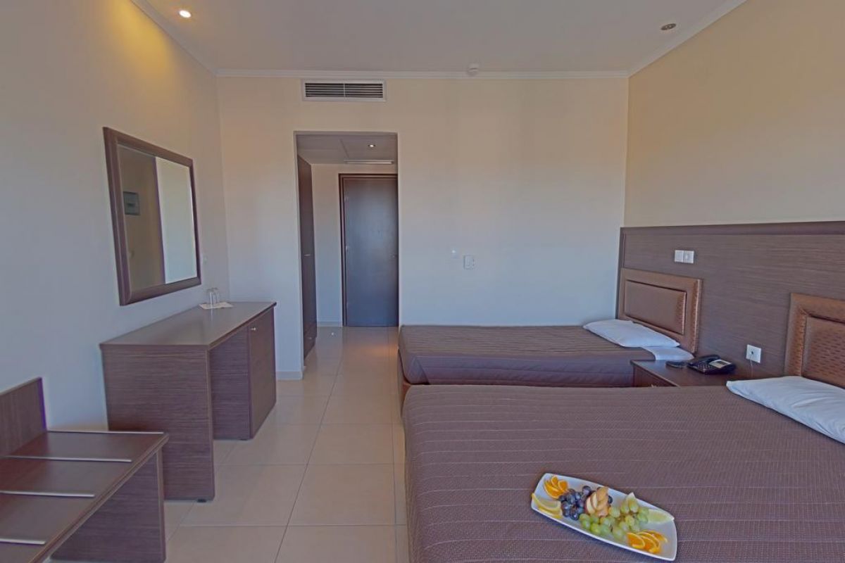 Grand Platon Hotel