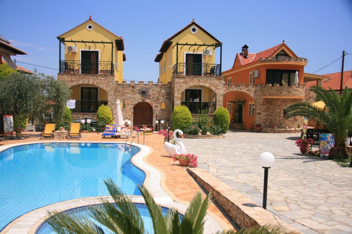 Kastro Apartments