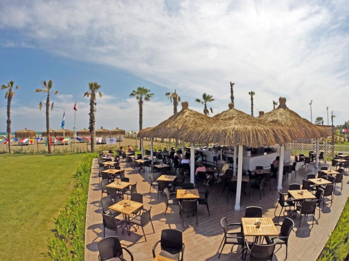 RAMADA RESORT LARA 