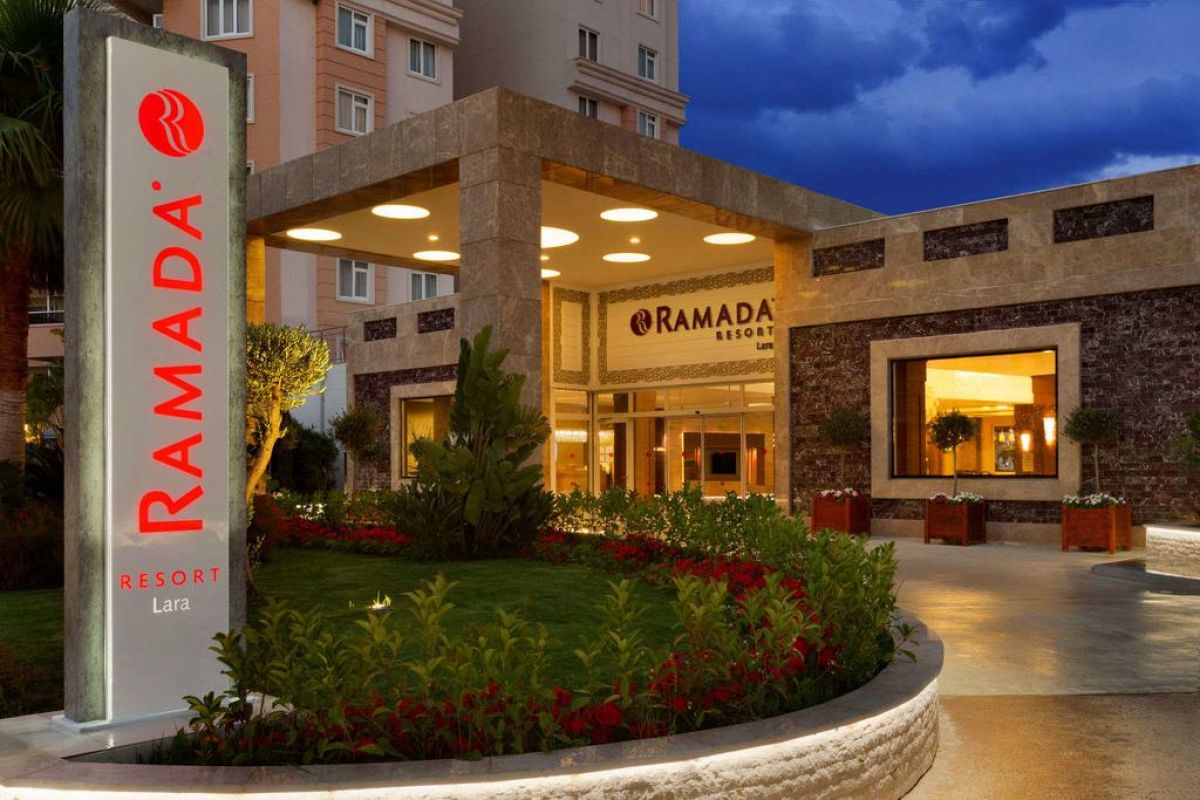 RAMADA RESORT LARA 