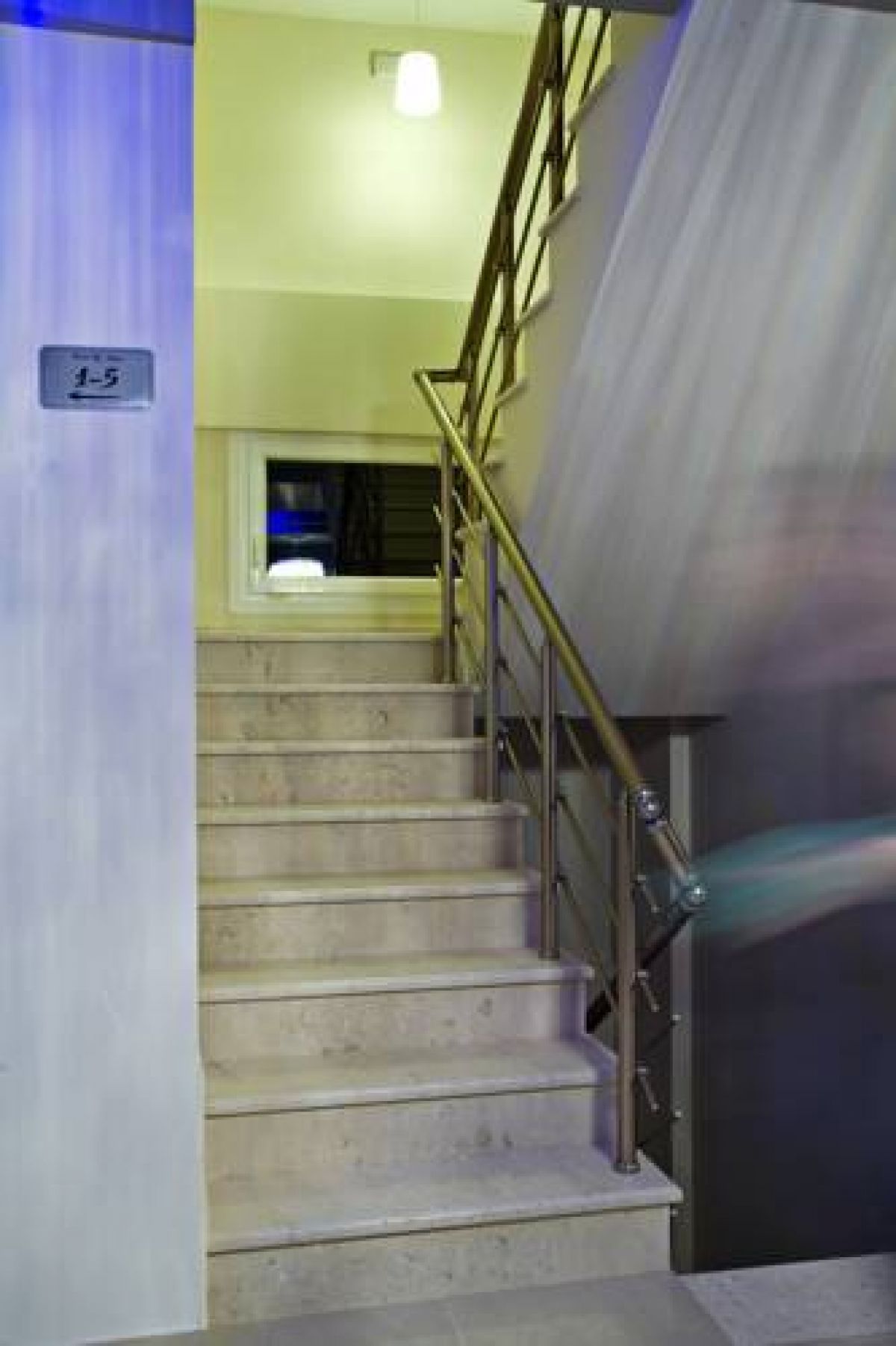 RG Status Hotel