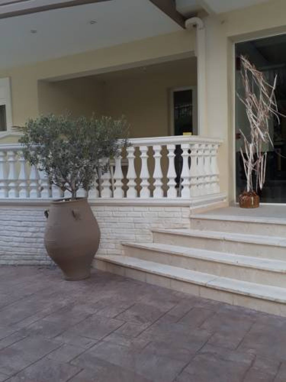 RG Status Hotel