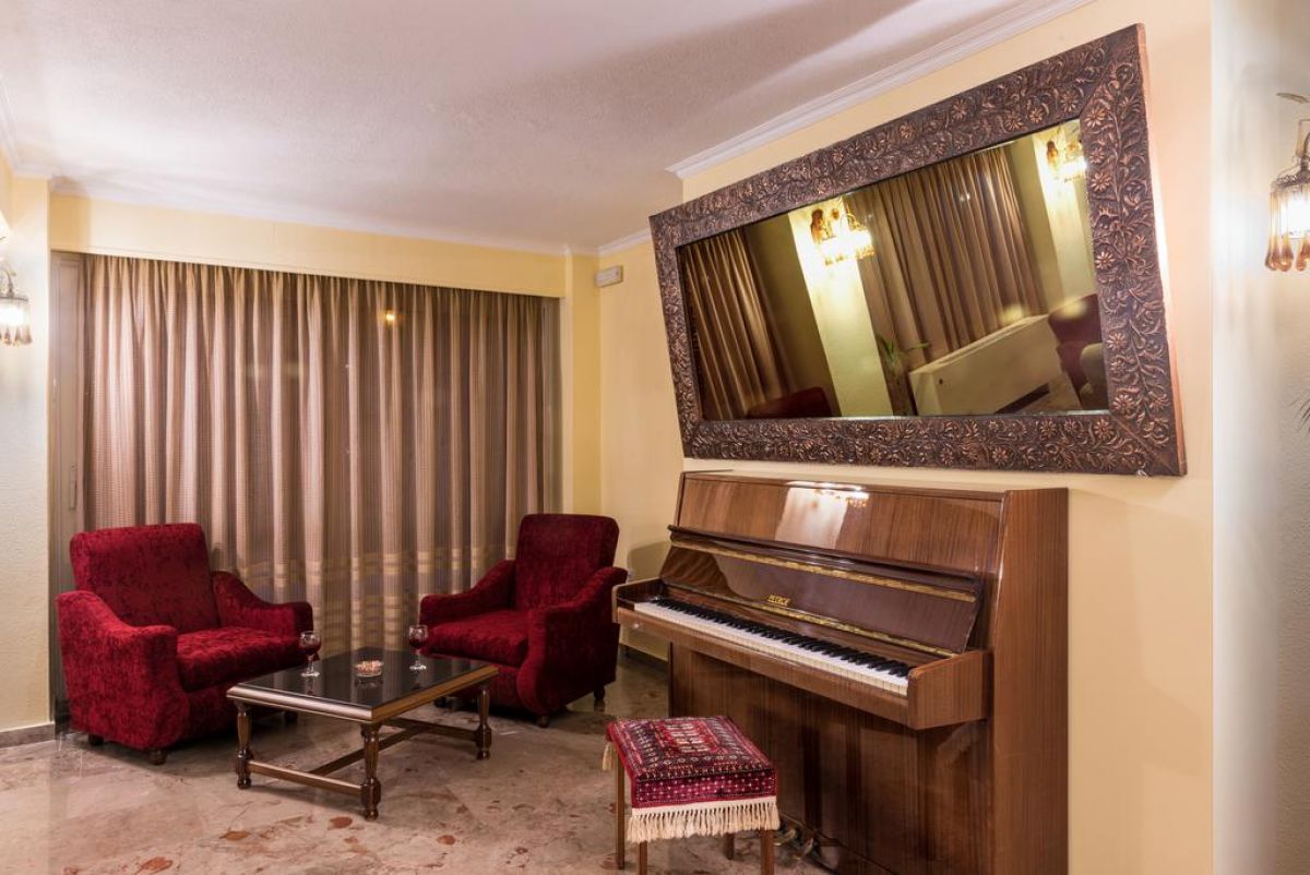 Sunset Hotel