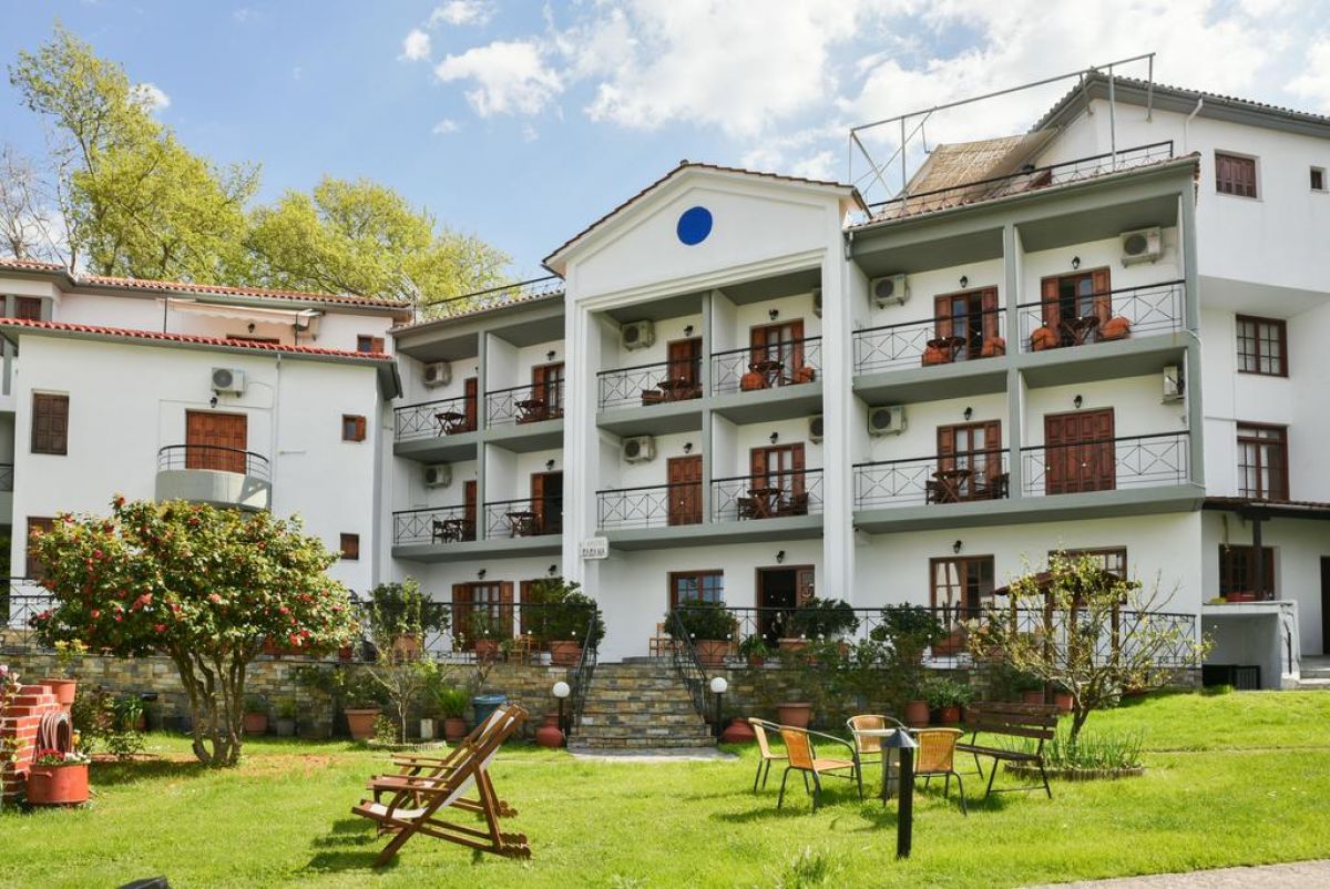 Eleana Hotel