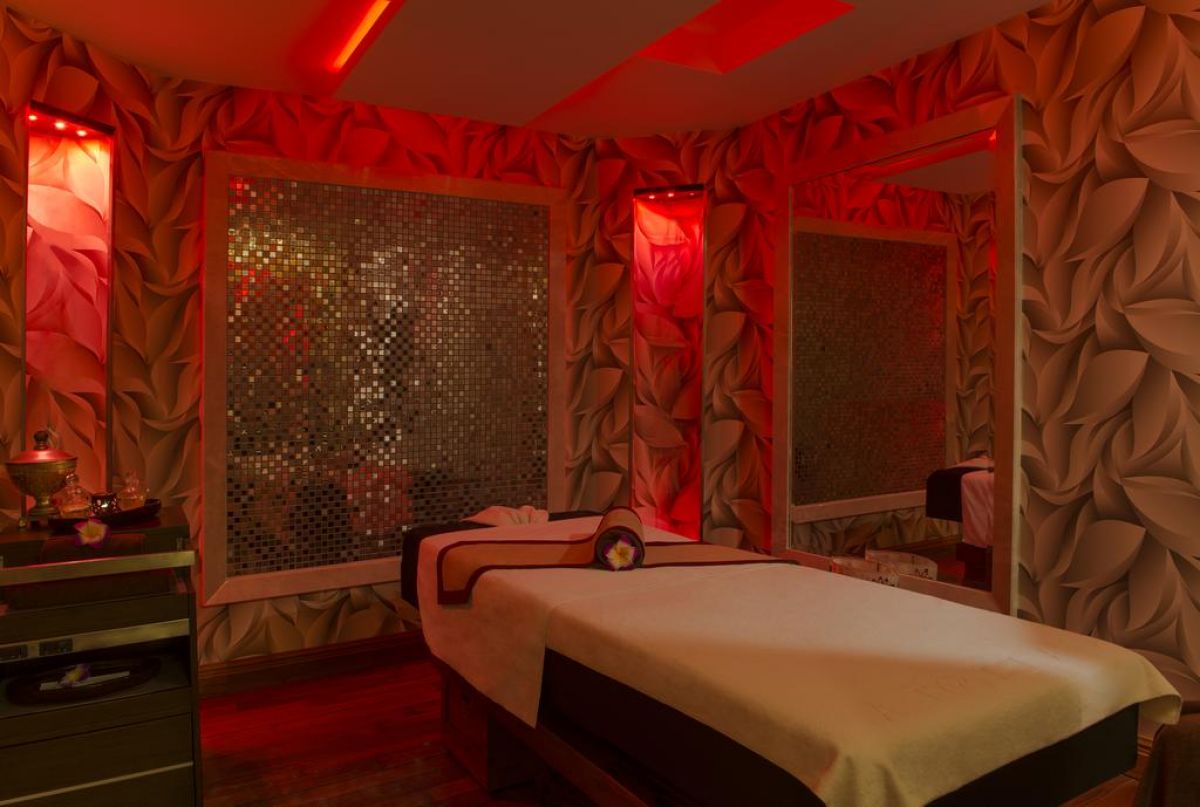 Calista Luxury Resort