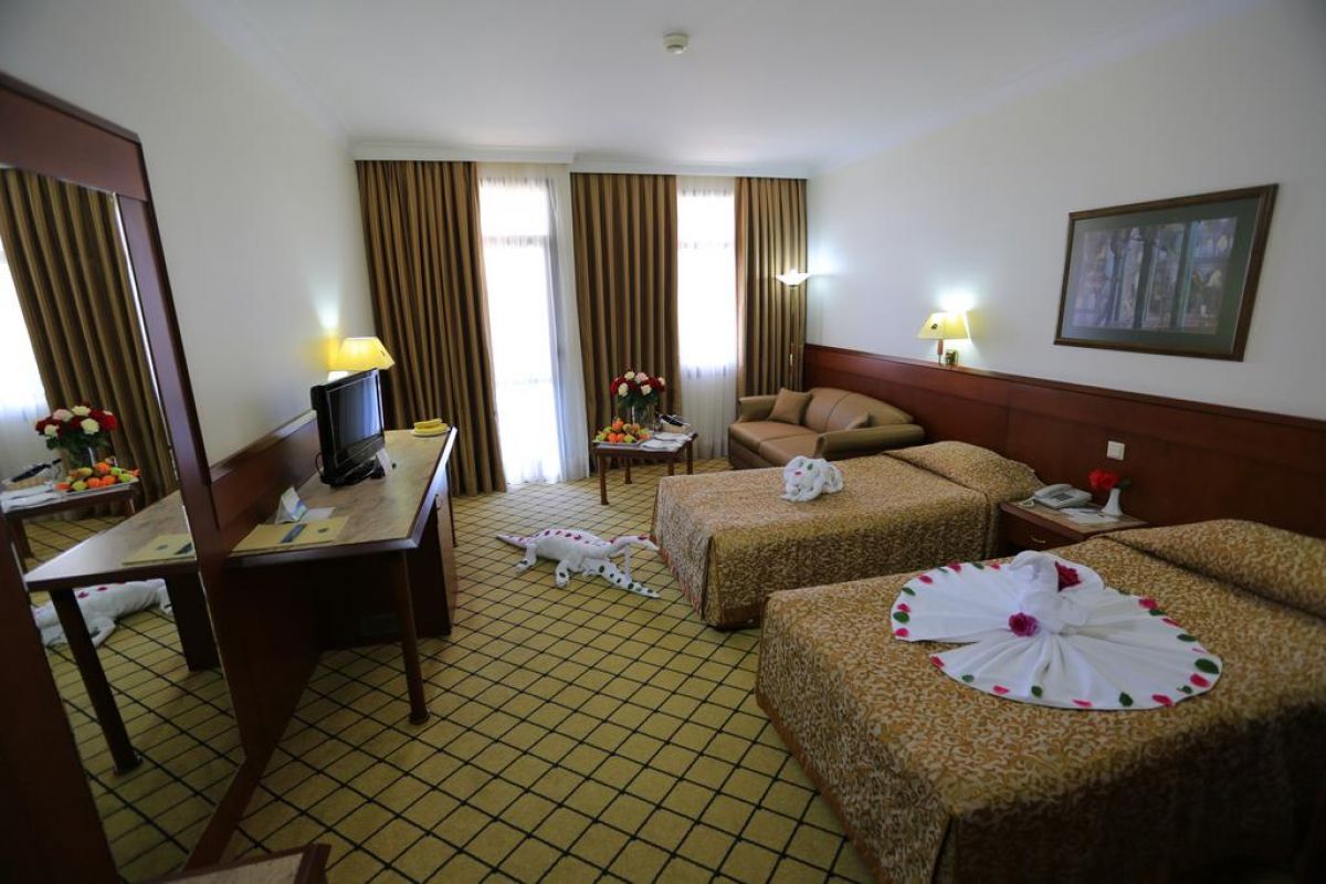 Adora Hotel & Resort 