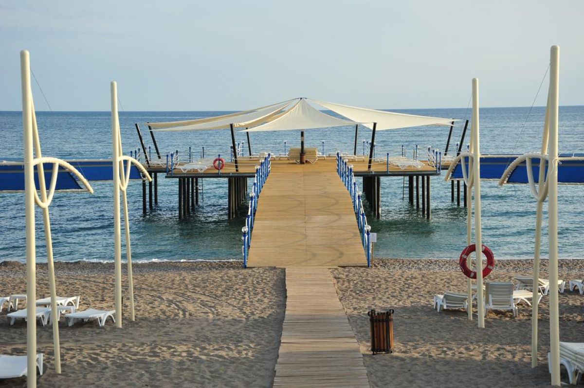 Seaden Sea World Resort