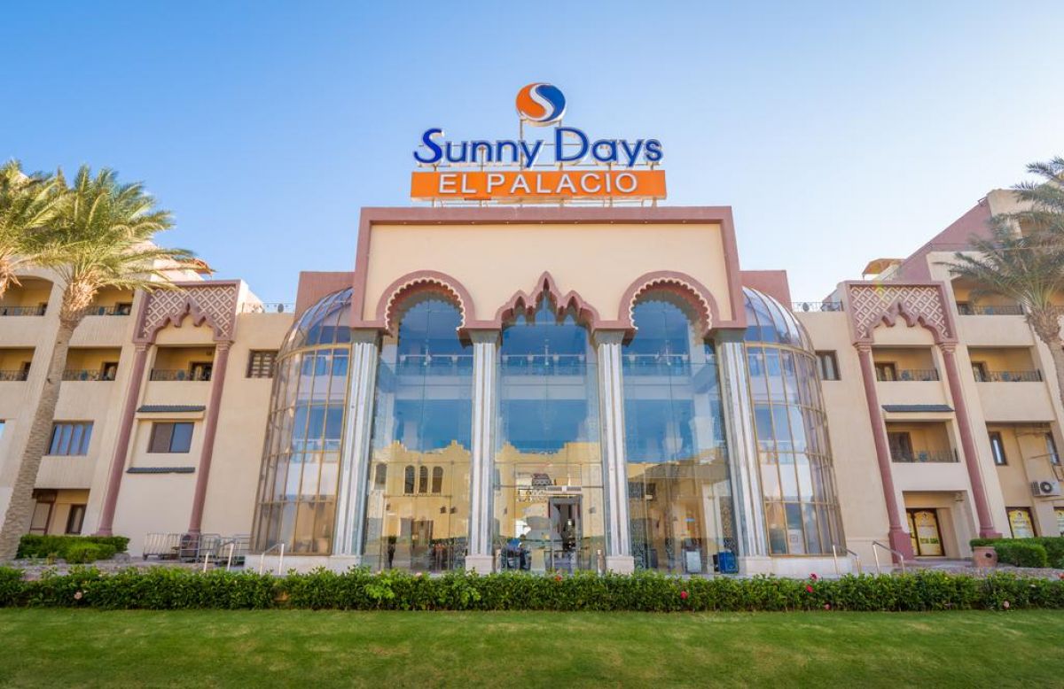 Sunny Days El Palacio Resort and Spa