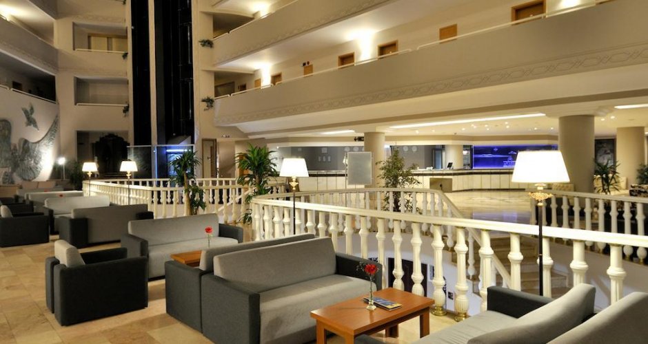 Ladonia Hotels Adakule