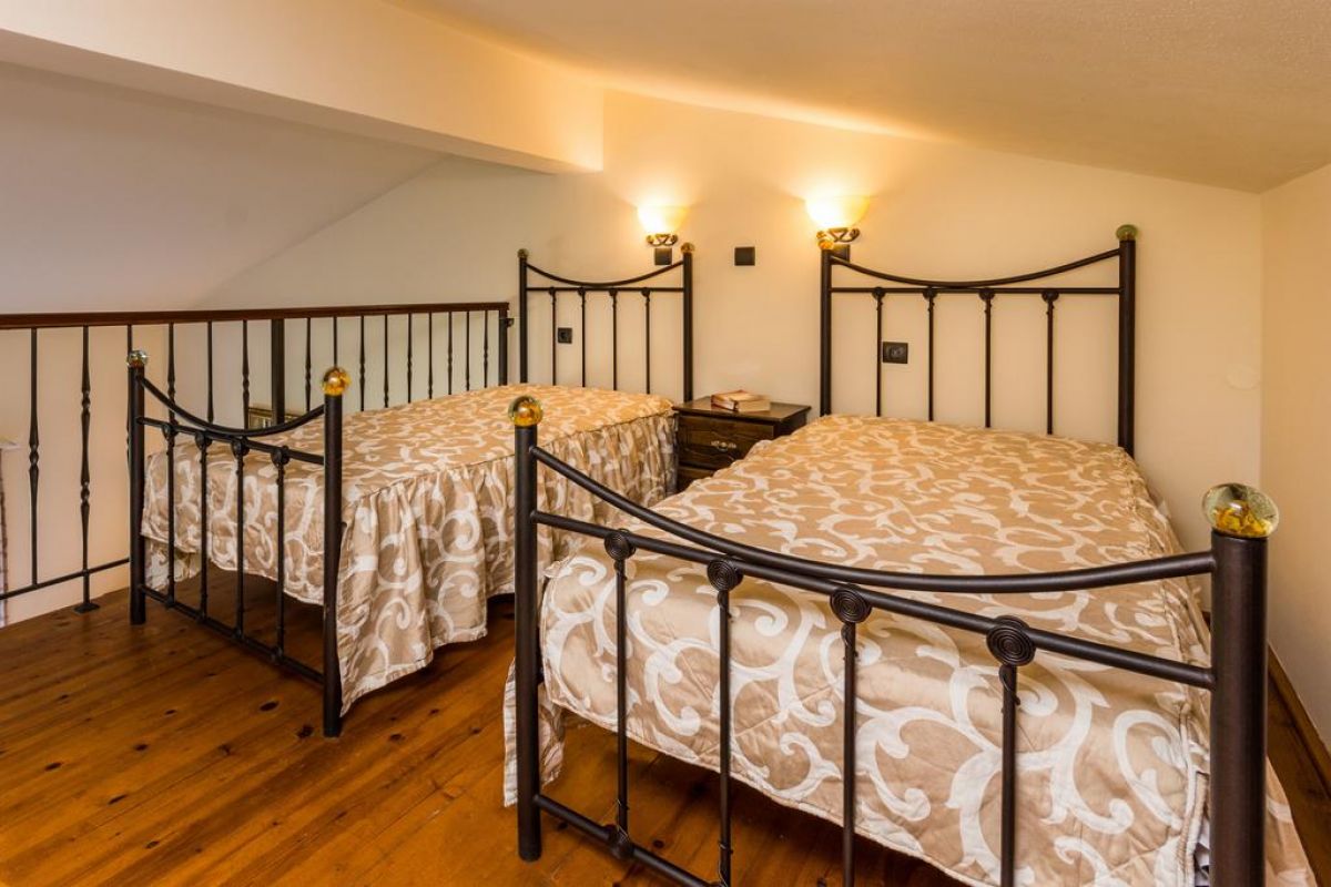 Dias Hotel & Apartments