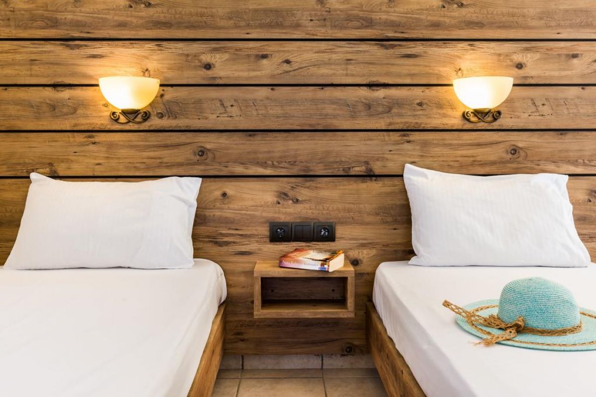 Dias Hotel & Apartments