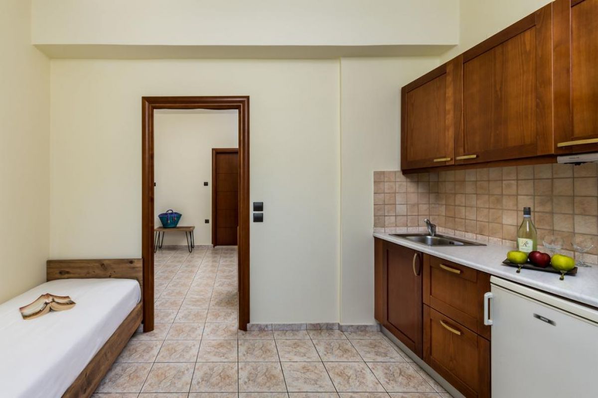 Dias Hotel & Apartments