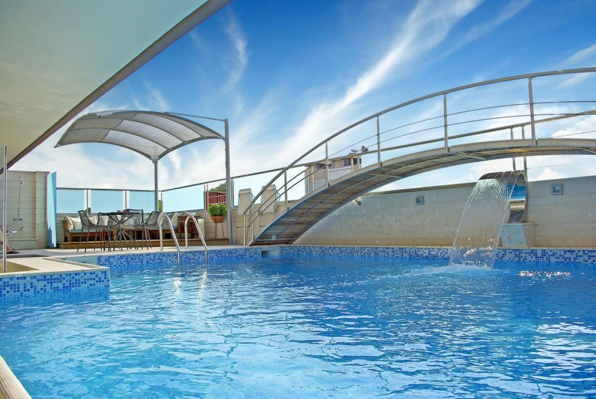 Principal New Leisure