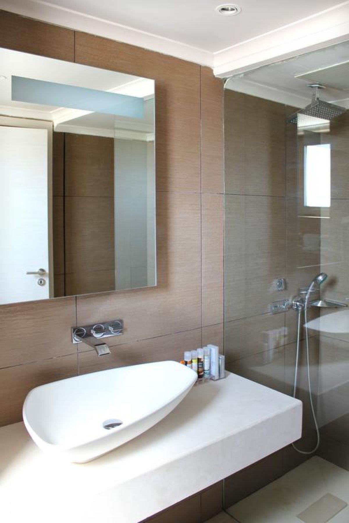 Ixian All Suites (Adult Only)