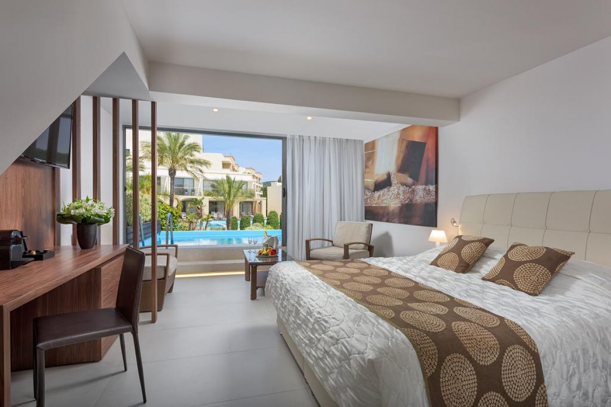 Ixian All Suites (Adult Only)