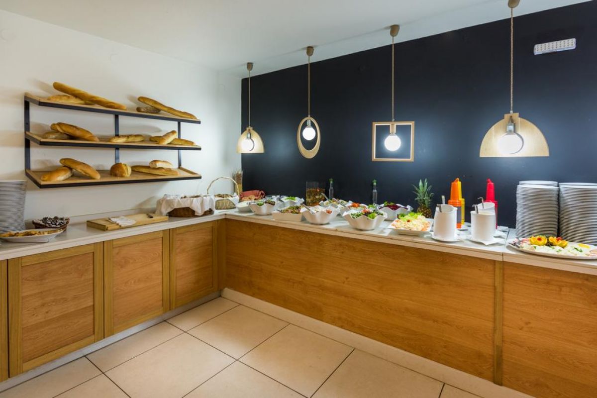 Zephyros Beach Boutique Hotel