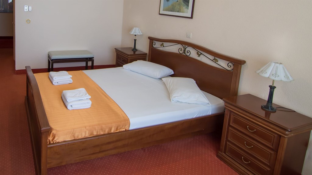 ALEXANDROS HOTEL