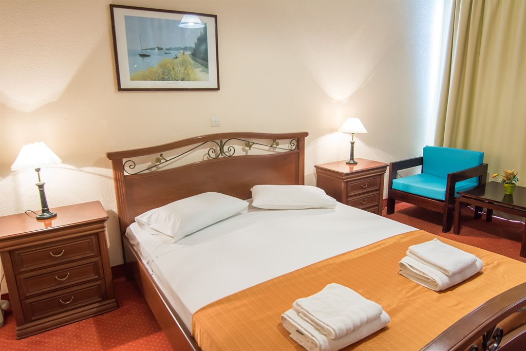 ALEXANDROS HOTEL