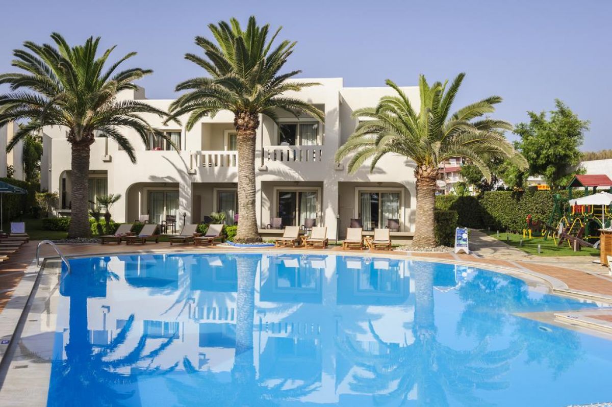 Amalthia Beach Resort (Adults Only)
