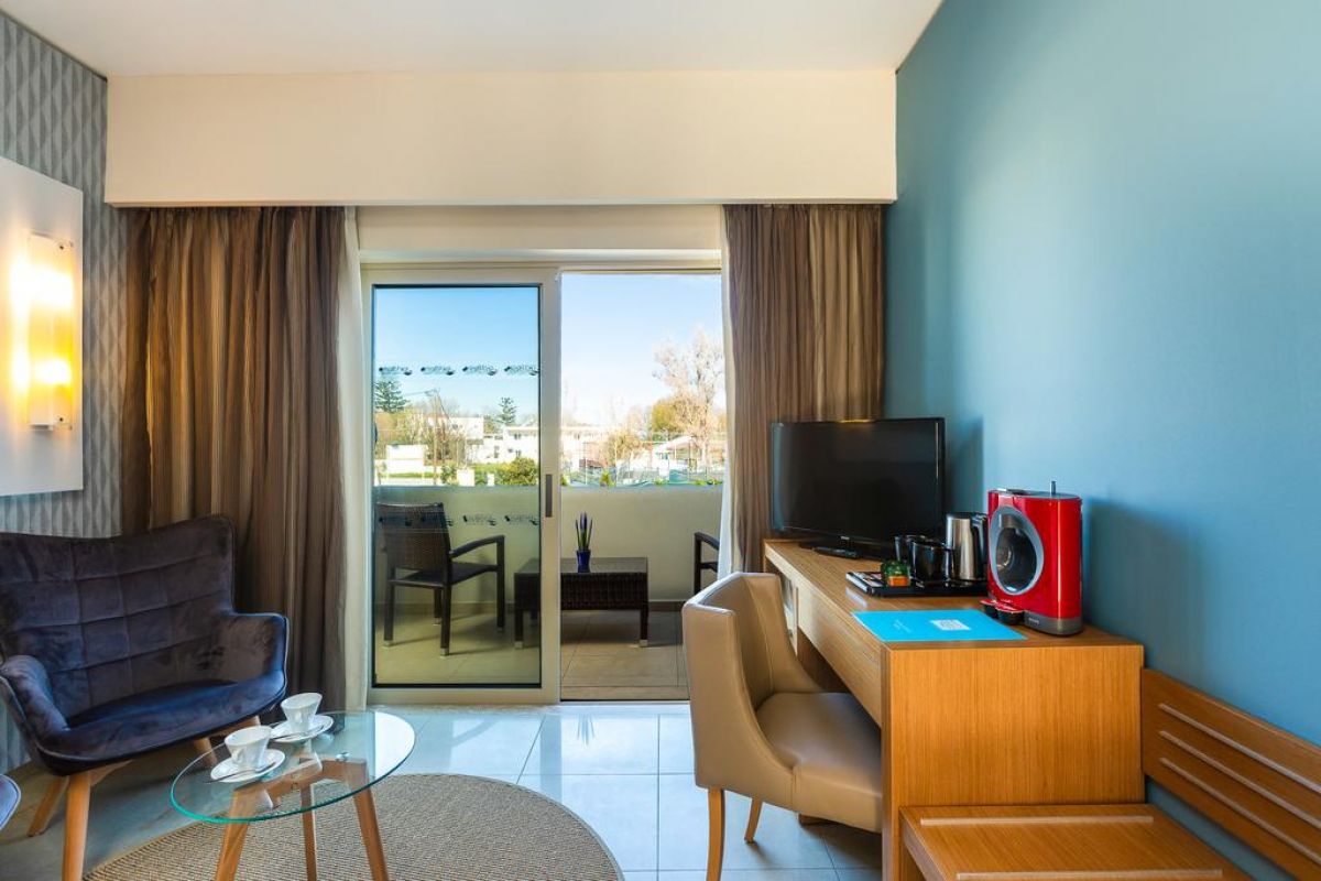 Amalthia Beach Resort (Adults Only)