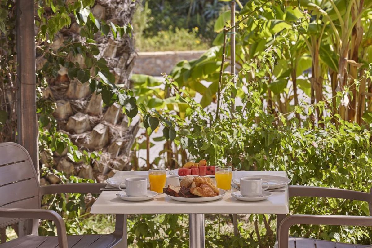Ammos Resort