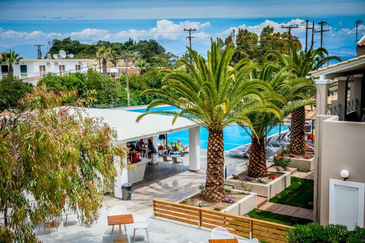 AMOUR HOLIDAY RESORT