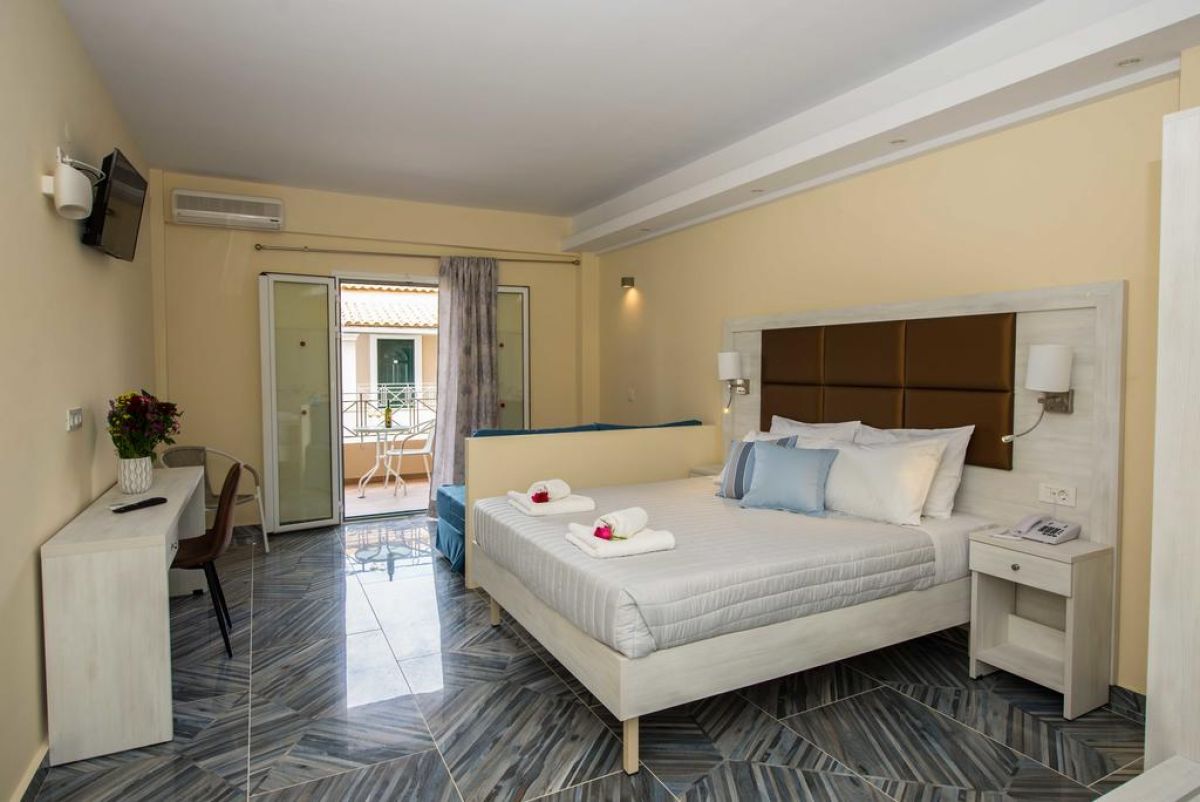 AMOUR HOLIDAY RESORT