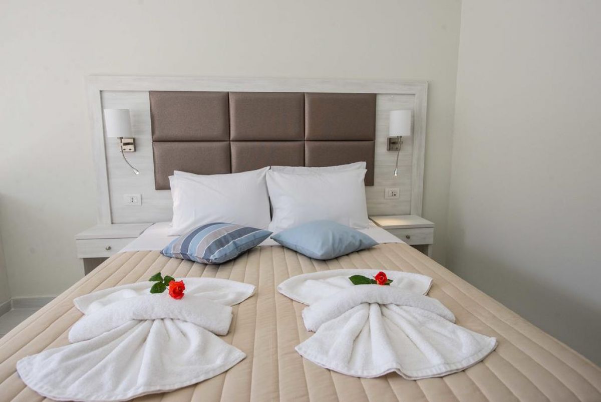 AMOUR HOLIDAY RESORT