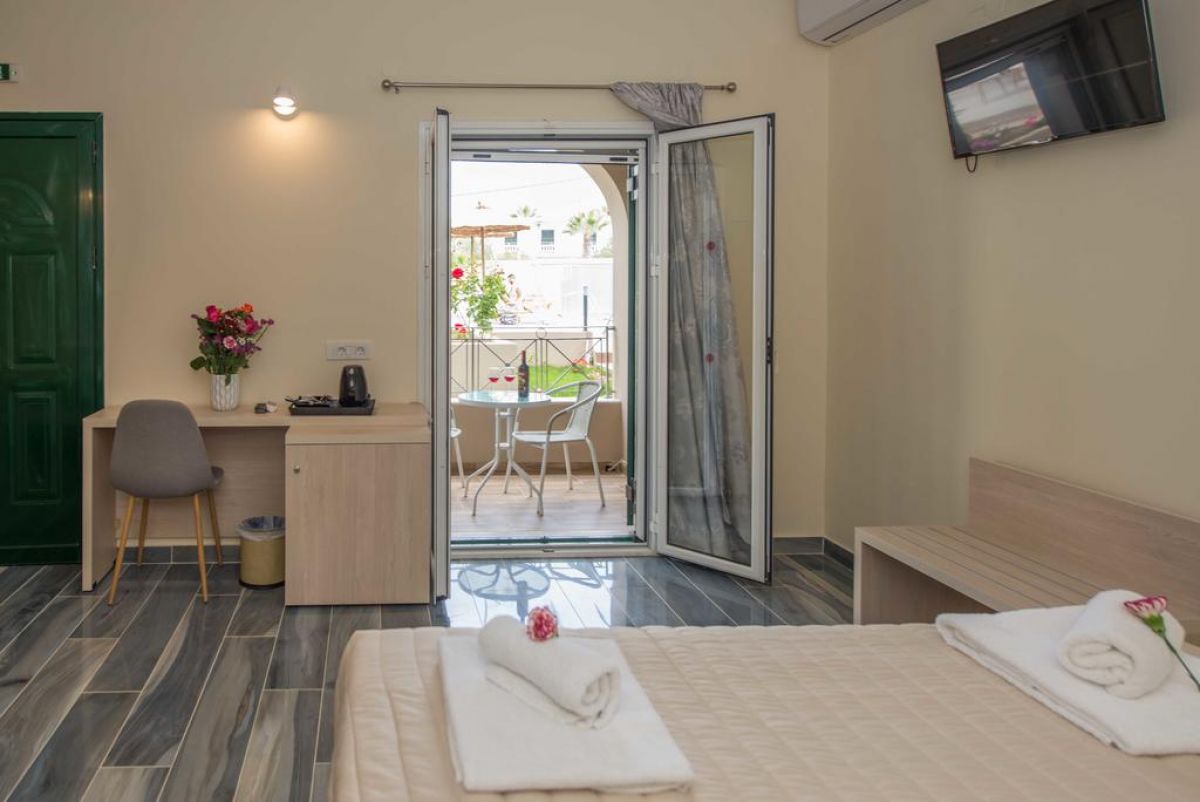 AMOUR HOLIDAY RESORT