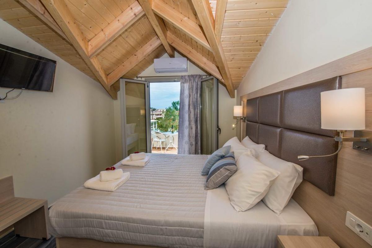 AMOUR HOLIDAY RESORT