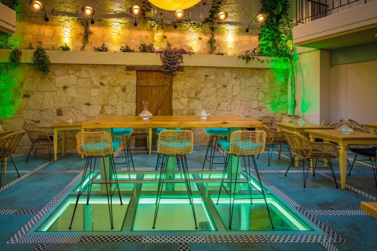 Anesis Blue Boutique (ex Lefteris)