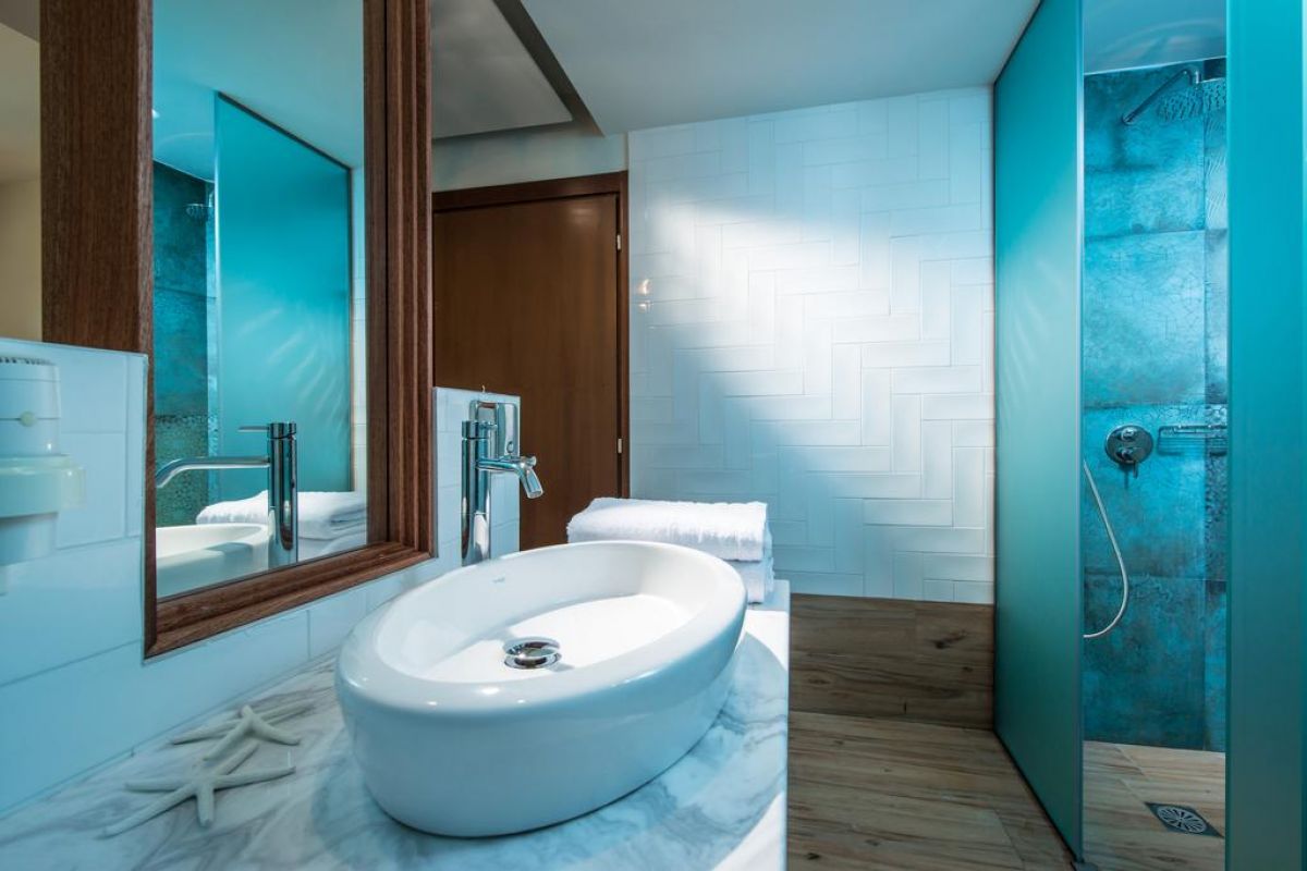 Anesis Blue Boutique (ex Lefteris)