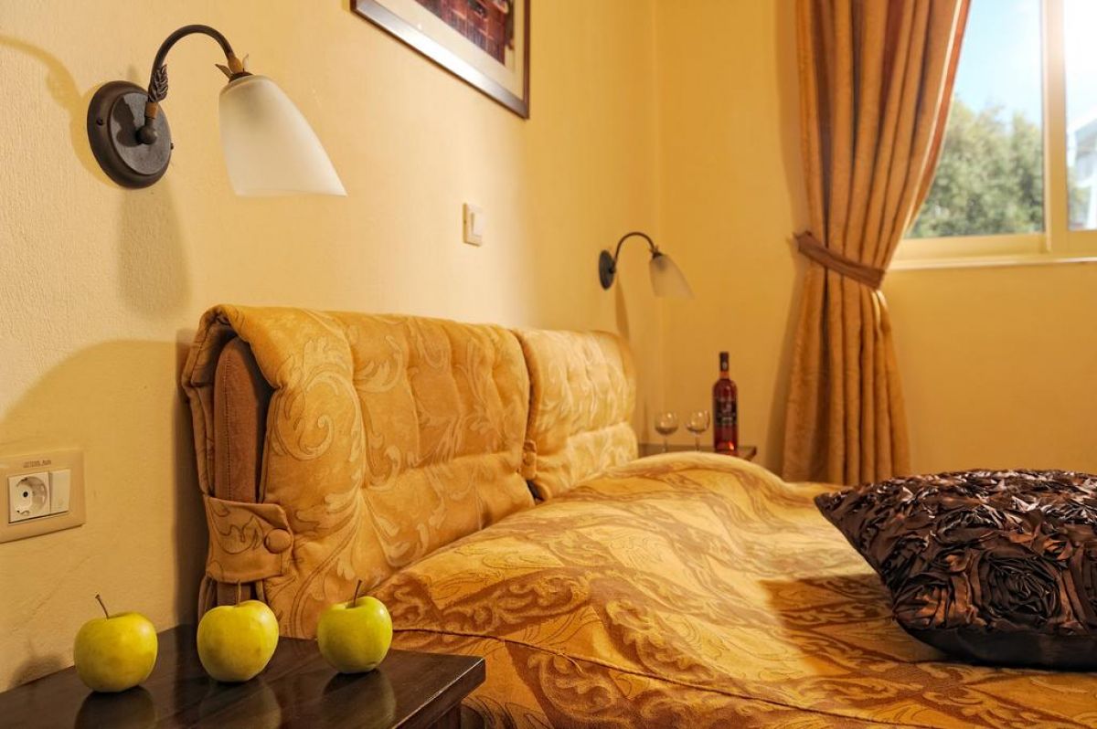 Anesis Blue Boutique (ex Lefteris)